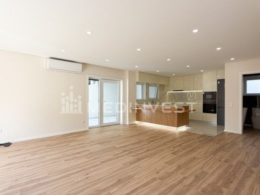 Maison de luxe à vendre à Gondomar, 580 000 €, Photo 2