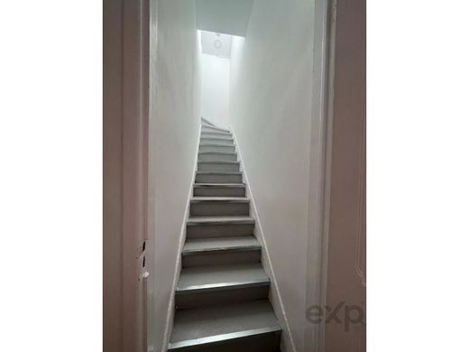 Maison de luxe à vendre à Almada, 750 000 €, Photo 2