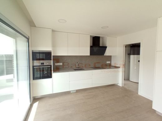 Luxury House for sale in Loures, 790 000 €, Photo 2
