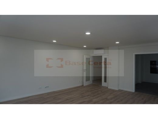 Appartement de luxe à vendre à Almada, 490 000 €, Photo 2