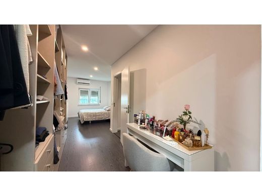 Luxury Apartment for sale in Odivelas, 559 000 €, Photo 2