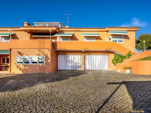 Maison de luxe à vendre à Oliveira de Azemeis, 745 000 €, Photo 3
