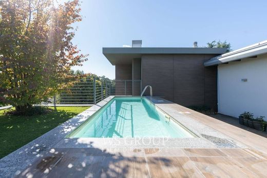 Appartement de luxe à vendre à Carate Brianza, 610 000 €, Photo 4