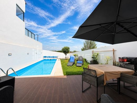 Maison de luxe à vendre à Matosinhos, 545 000 €, Photo 4