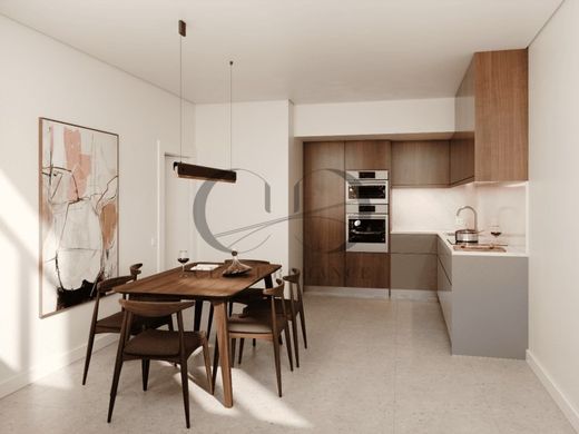Maison de luxe à vendre à Porto, 670 000 €, Photo 4