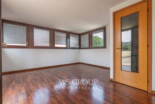 Appartement de luxe à vendre à Monza, 565 000 €, Photo 5