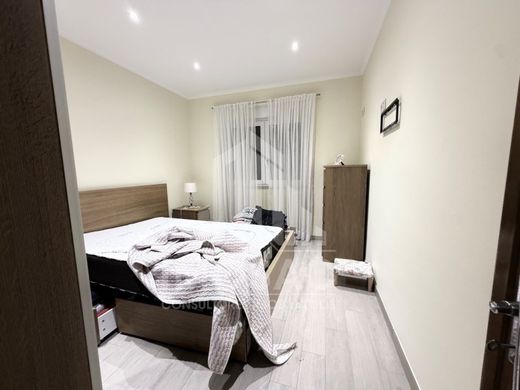 Luxury House for sale in Loures, 425 000 €, Photo 5