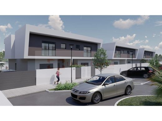Luxury House for sale in Azambuja, 550 000 €, Photo 5