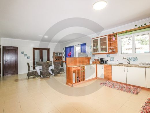 Maison de luxe à vendre à Ponta Delgada, 700 000 €, Photo 6