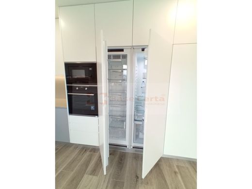 Luxury House for sale in Odivelas, 940 000 €, Photo 6
