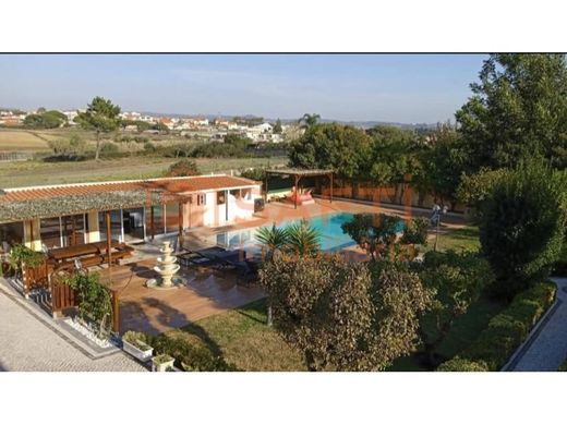 Luxury House for sale in Sintra, 895 000 €, Photo 1