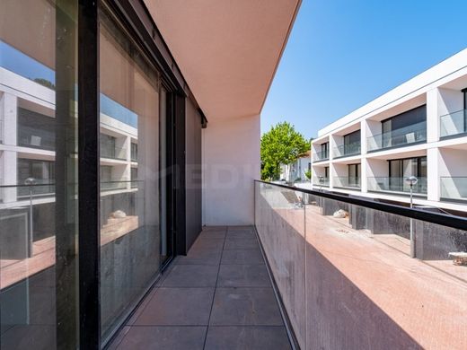 Luxury House for sale in Maia, 670 000 €, Photo 1