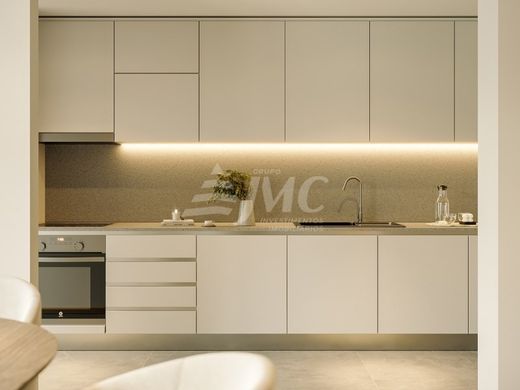 Luxury Apartment for sale in Maia, 445 000 €, Photo 2