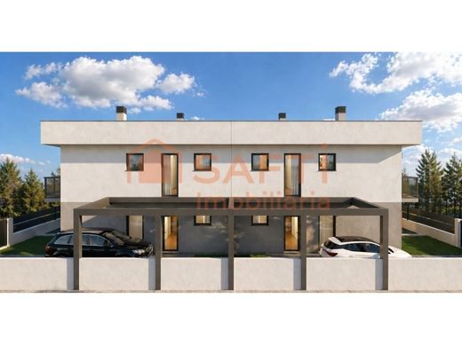 Luxury House for sale in Seixal, 550 000 €, Photo 2