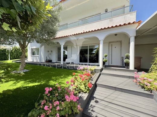 Luxury House for sale in Seixal, 850 000 €, Photo 2