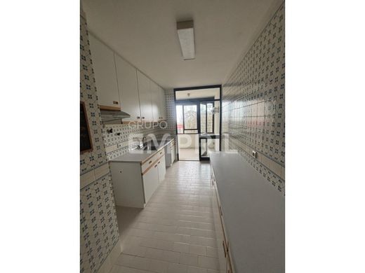 Appartement de luxe à vendre à Porto, 500 000 €, Photo 3