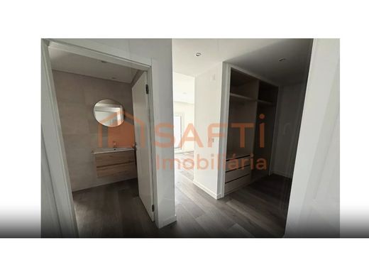 Luxury House for sale in Seixal, 740 000 €, Photo 5