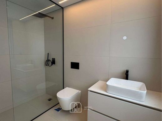 Luxury Apartment for sale in Gondomar, 410 000 €, Photo 5