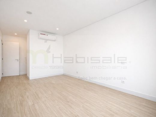 Luxury Apartment for sale in Loures, 425 000 €, Photo 6