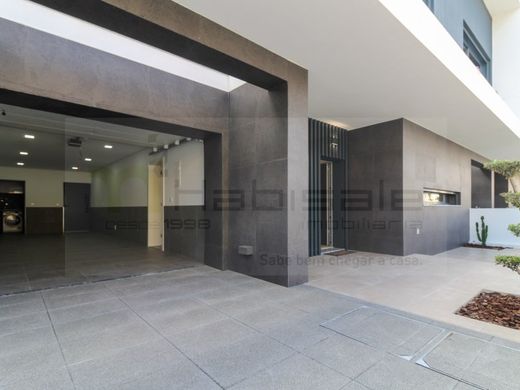 Luxury House for sale in Loures, 880 000 €, Photo 7