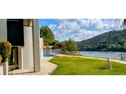 Luxury House for sale in Gondomar, 1 440 000 €, Photo 2