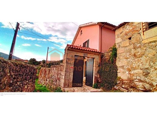 Maison de luxe à vendre à Arcos de Valdevez, 539 000 €, Photo 2