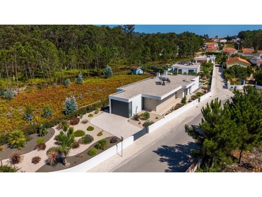 Luxury House for sale in Caldas Da Rainha, 625 000 €, Photo 4