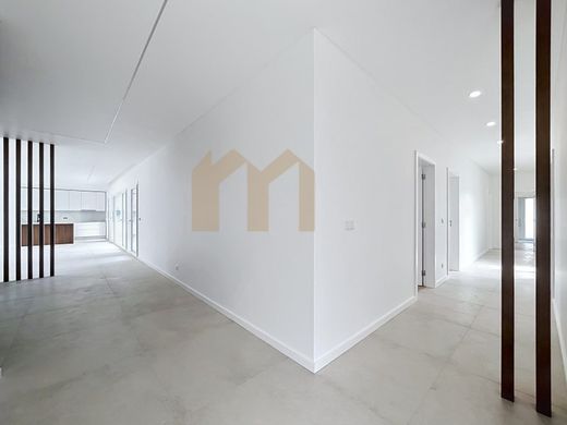 Maison de luxe à vendre à Caldas Da Rainha, 689 000 €, Photo 2
