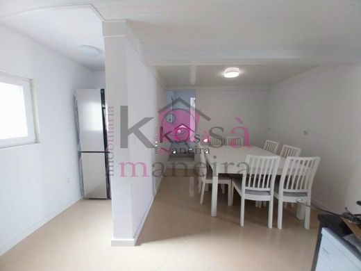 Maison de luxe à vendre à Lisbon, 555 000 €, Photo 2