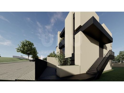 Maison de luxe à vendre à Gondomar, 560 000 €, Photo 2