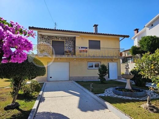 Maison de luxe à vendre à Braga, 415 000 €, Photo 2