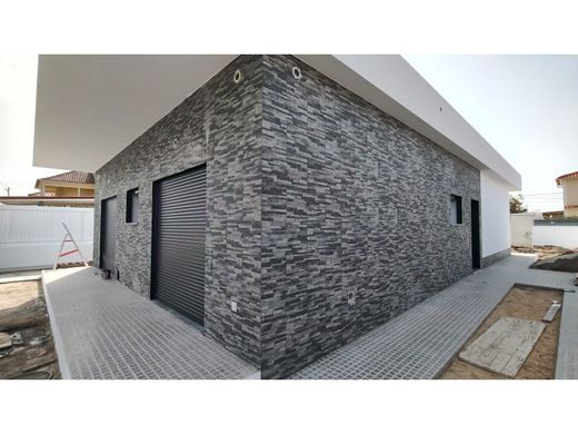 Luxury House for sale in Seixal, 640 000 €, Photo 2