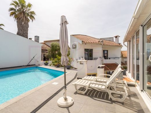 Maison de luxe à vendre à Seixal, 750 000 €, Photo 2