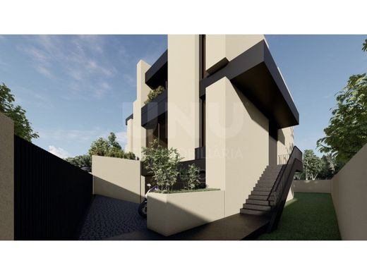 Maison de luxe à vendre à Gondomar, 560 000 €, Photo 3