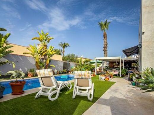 Maison de luxe à vendre à Torrevieja, 465 000 €, Photo 4
