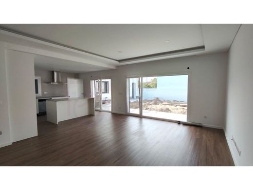 Luxury House for sale in Seixal, 640 000 €, Photo 4
