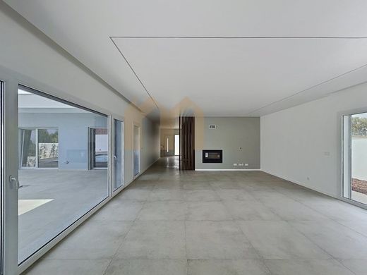 Maison de luxe à vendre à Caldas Da Rainha, 689 000 €, Photo 5