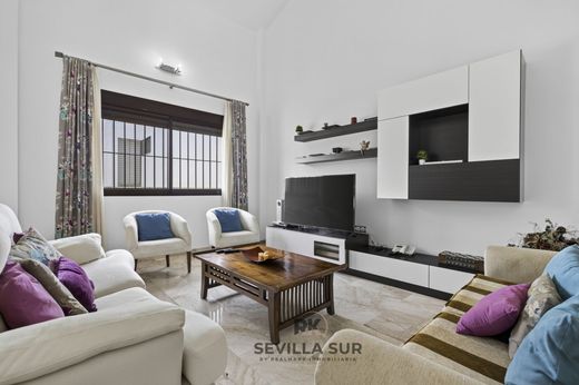 Maison de luxe à vendre à Sevilla, 690 000 €, Photo 7