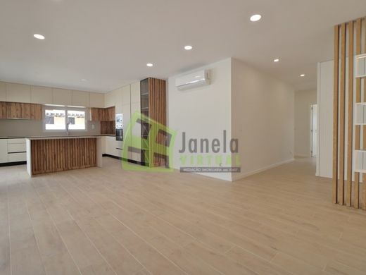 Maison de luxe à vendre à Palmela, 600 000 €, Photo 2