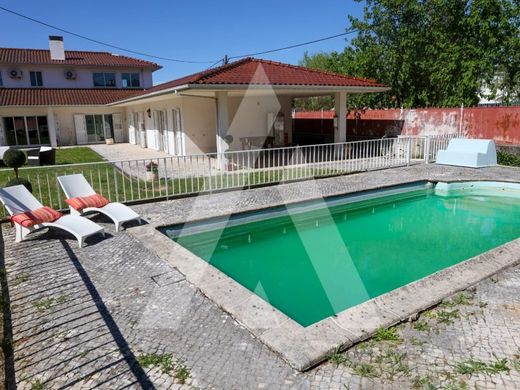 Maison de luxe à vendre à Lousã, 595 000 €, Photo 2