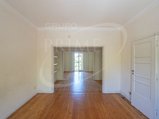 Maison de luxe à vendre à Porto, 810 000 €, Photo 2