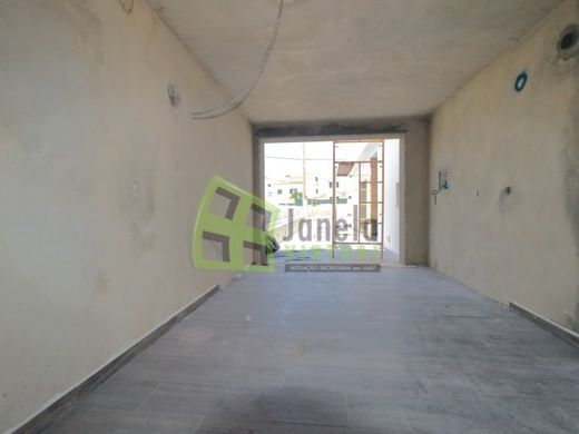 Luxury House for sale in Seixal, 530 000 €, Photo 3