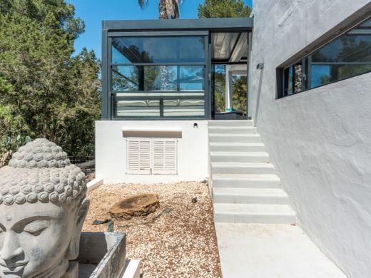 Maison de luxe à vendre à Sant Josep de Sa Talaia, 1 790 000 €, Photo 3