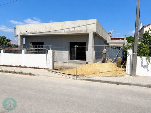Luxury House for sale in Seixal, 560 000 €, Photo 4