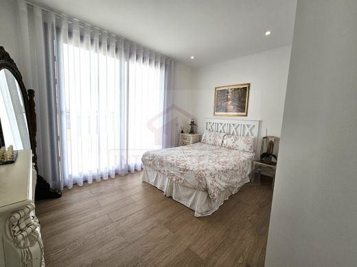 Maison de luxe à vendre à Alcobaça, 450 000 €, Photo 4