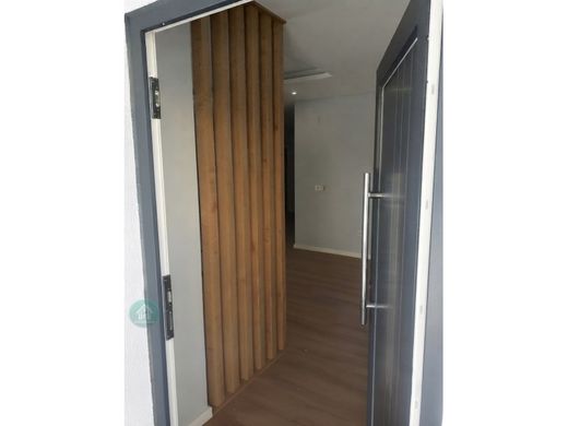 Luxury House for sale in Seixal, 650 000 €, Photo 5