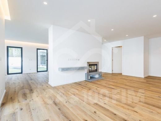 Maison de luxe à vendre à Leiria, 525 000 €, Photo 5