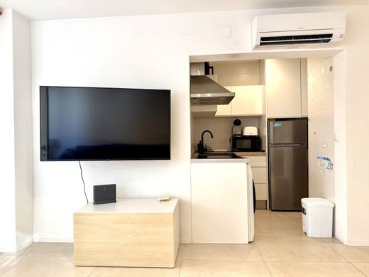 Luxury Apartment for sale in Ibiza, 450 000 €, Photo 5