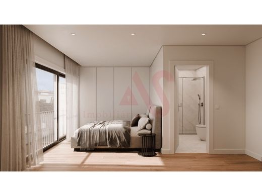 Maison de luxe à vendre à Porto, 670 000 €, Photo 6