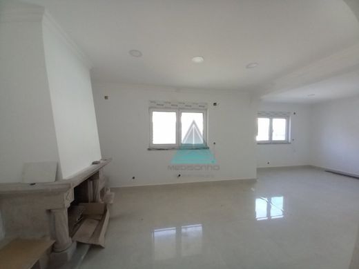 Luxury House for sale in Seixal, 445 000 €, Photo 6